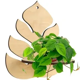 drewniany-kwietnik-wiszacy-loft-na-sciane-monstera-dekoracja-ozdoba-domowa