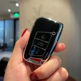 luksusowa-modna-obudowa-na-kluczyki-rozne