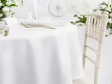 obrus-bialy-230cm