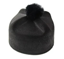 czapka-ksiedza-biret-wikary-proboszcz-wikary-stroj