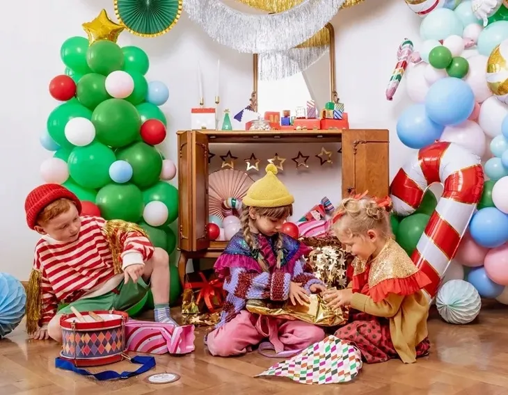 girlanda-fredzle-srebrny-stan-nowy-liczba-sztuk-w-opakowaniu-1-szt