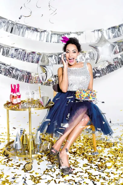 tuba-strzelajaca-konfetti-zlote-paski-metaliczne-slub-sylwester-40cm-stan-nowy