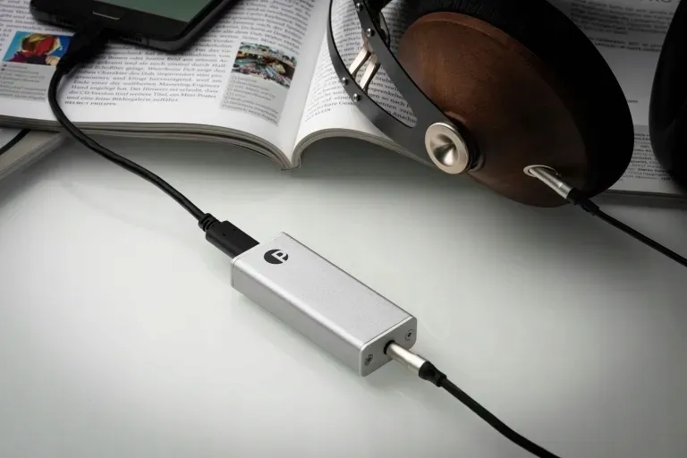 pro-ject-box-e-mobile-srebrny-przetwornik-dac-stan-nowy