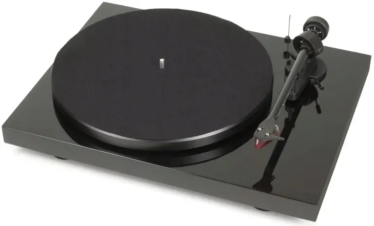 pro-ject-debut-carbon-dc-2m-red-bialy-gramofon