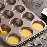 blacha-forma-do-pieczenia-babeczek-muffinki-12szt-marka-bez-marki