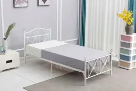 lozko-metalowe-90x200-biale-ze-stelazem-i-materacem-kieszeniowym-krysztaly