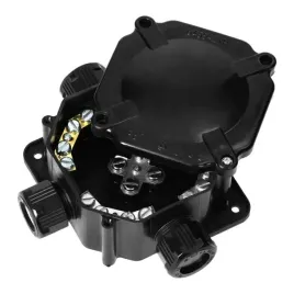 puszka-hermetyczna-czarna-duza-ip67-5x6-6455-27p-5-pg21-sez