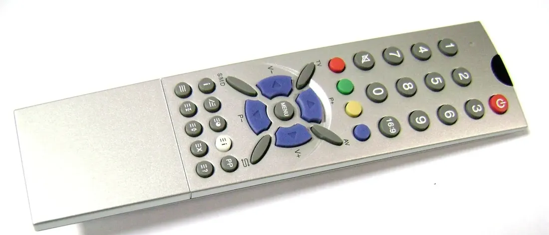 pilot-do-elemis-telestar-baterie