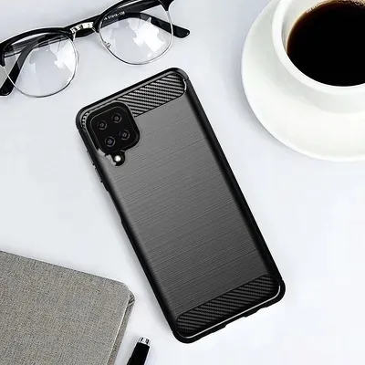 futeral-forcell-carbon-do-samsung-galaxy-s21-funkcje-pochlanianie-wstrzasow