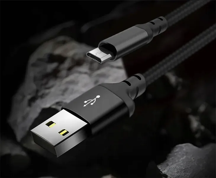 mocny-nylonowy-kabel-micro-usb-2a-2m-hoco-x14-kolor-czarny
