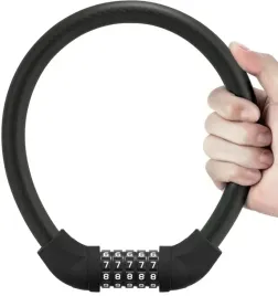 zabezpieczenie-blokada-na-szyfr-linka-rower-kask