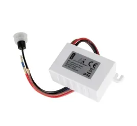 czujnik-zmierzchowy-z-zewnetrzna-sonda-2000w-mce34