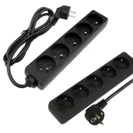 przedluzacz-czarny-listwa-zasilajaca-5-gniazd-15m-z-uziemieniem-3000w-13a