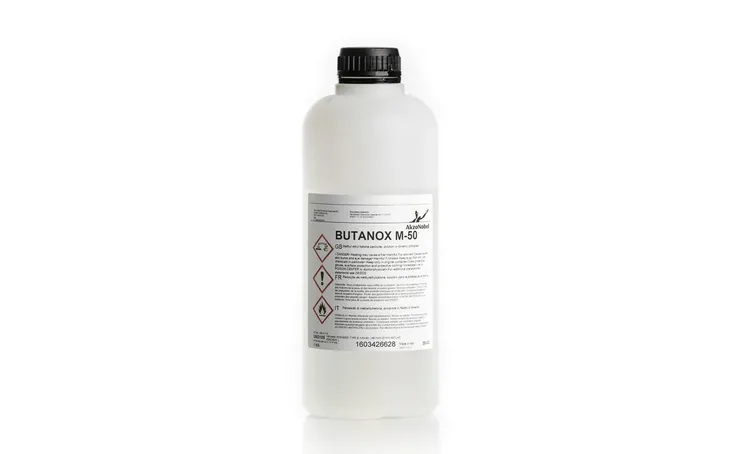 BUTANOX , UTWARDZACZ DO ŻYWICY POLIESTROWEJ 100 ml LAMINAT ŻELKOT TOPKOT