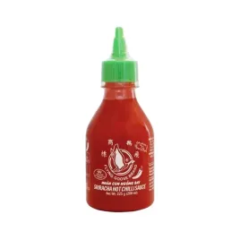 flying-goose-sos-sriracha-chilli-chili-bardzo-ostry-hot-ostre-papryka-shu