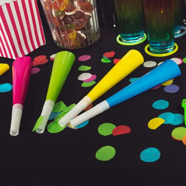 trabki-neon-party-4-szt-okazje-uniwersalny