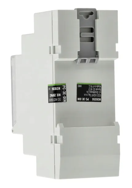 elektroniczny-programator-astronomiczny-3600w-16a-230v-ac-16-programow-din-kod-producenta-m20356