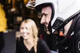 cardo-freecom-4x-single-intercom-motocyklowy-montaz-bazy-na-zaczep
