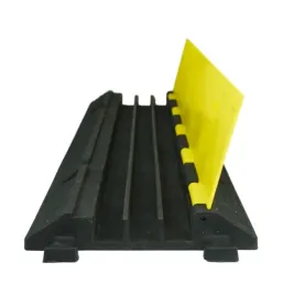 najazd-kablowy-3-kanalowy-ochrona-kabli-98x27cm