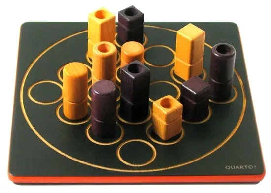 gra-logiczna-gigamic-quarto-iuvi-games