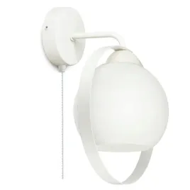 lampa-scienna-kinkiet-bialy-szklana-mleczna-kula