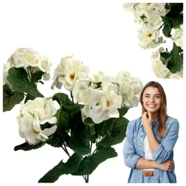 sztuczna-pelargonia-jak-zywa-sztuczne-kwiaty-biale-na-balkon-taras