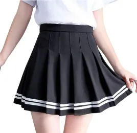 spodniczka-plisowana-w-paski-sport-spodnica