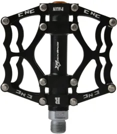 mocne-pedaly-rowerowe-platformowe-aluminium-czarne-piny-uniwersalne-lekkie
