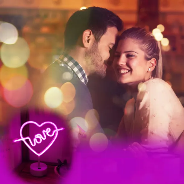 neon-led-heckermann-stojacy-love-marka-heckermann
