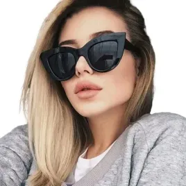 okulary-przeciwsloneczne-cat-eye-czarne-kocie-oko