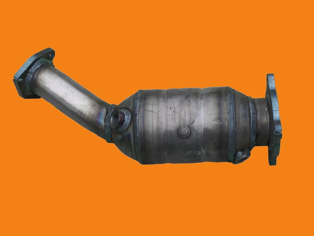 audi-a4-2-0tsi-katalizator-stan-nowy