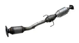 toyota-avensis-16-18-16v-11-2008-katalizator
