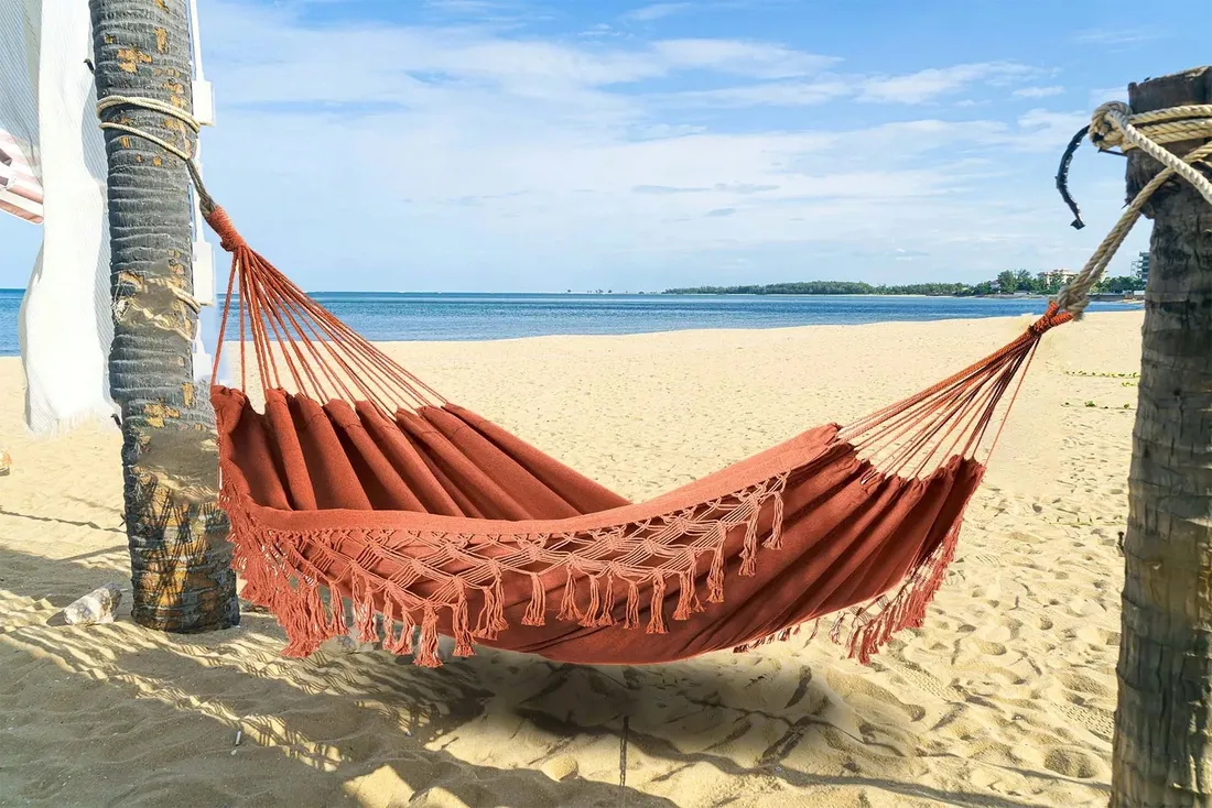 duzy-dwuosobowy-mocny-hamak-ogrodowy-boho-makrama-midas-150x200-xxl-karmel