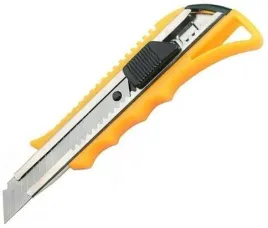 noz-nozyk-do-tapet-metalowy-z-blokada-ostrza-lamane-18-mm-tapeciak