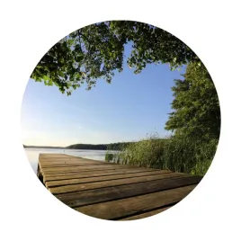 fototapeta-samoprzylepna-okragla-naklejka-scienna-jezioro-pomost-natura