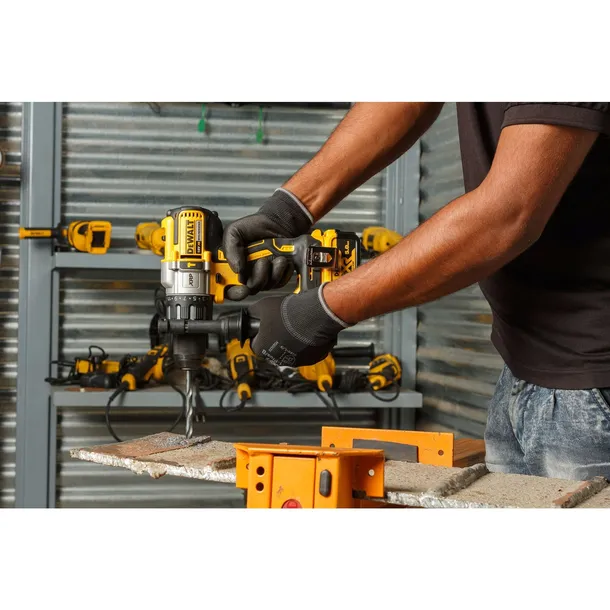 dewalt-wiertarko-wkretarka-dcd996nt-18v-maksymalna-srednica-wiercenia-w-drewnie-55-mm