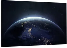 obraz-na-plotnie-ziemia-w-nocy-kosmos-110x70