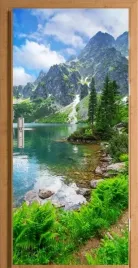 naklejka-fototapeta-na-drzwi-jezioro-w-gorach