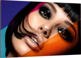 obraz-na-plotnie-do-salonu-kobieta-glamour-70x50