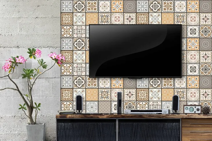 panel-scienny-panele-pcv-patchwork-bezowe-plytki-tradycyjne-gama-kolorystyczna-odcienie-szarosci-i-srebra