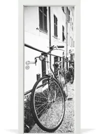 fototapeta-samoprzylepna-na-drzwi-miejskie-rowery