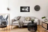 obraz-na-plotnie-do-salonu-labedzie-serce-50x30-stan-nowy