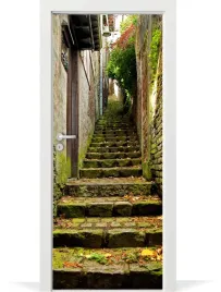 folia-fototapeta-na-drzwi-uliczka-stare-miasto