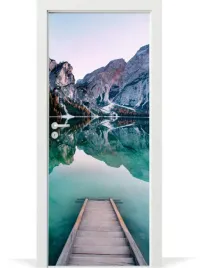 fototapeta-samoprzylepna-na-drzwi-jezioro-gorskie