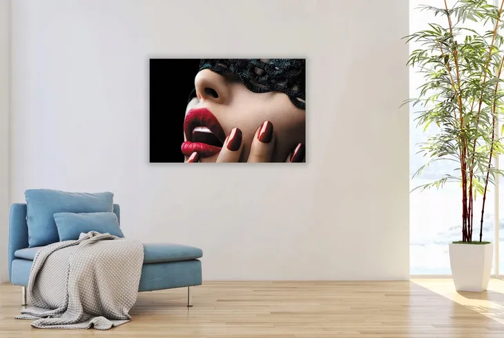 obraz-na-plotnie-usta-kobieta-twarz-loft-120x80-sposob-wykonania-druk-cyfrowy