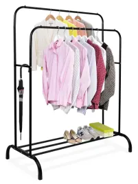 wieszak-stojacy-metal-gockowiak-czarny