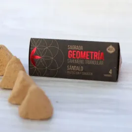 sagrada-madre-trojkatne-kadzidlo-drzewo-sandalowe