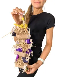 purple-shreddy-zabawka-klocki-drewno-dla-papug