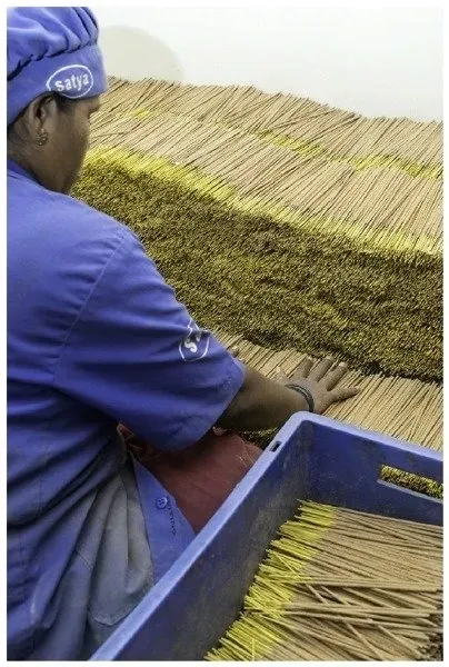 kadzidelka-satya-jasmine15g-waga-200-g