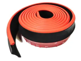 dokladka-spojler-do-zderzaka-25m-czerwony-pasek